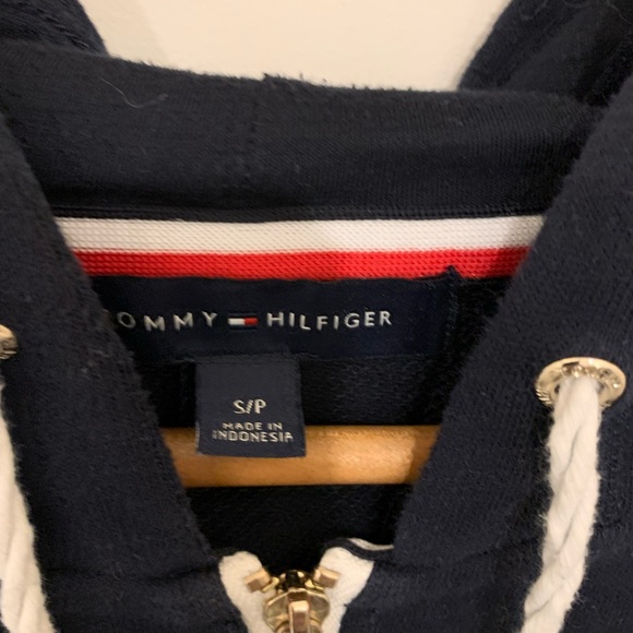 Tommy Hilfiger hoodie - Picture 2 of 3
